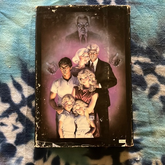 Seeds of Yesterday by V.C. Andrews Hard Cover - Picture 2 of 4